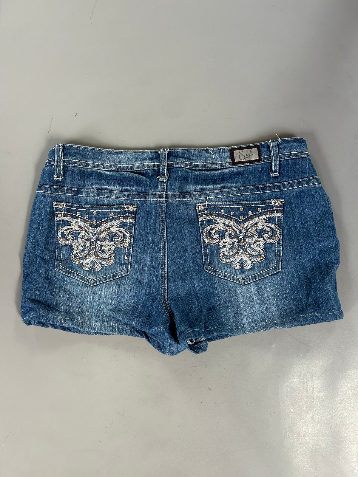 Y2K low-waisted shorts - Größe L