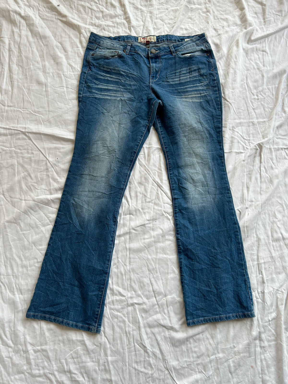Y2K flared/ bootcut Jeans - Größe M/L