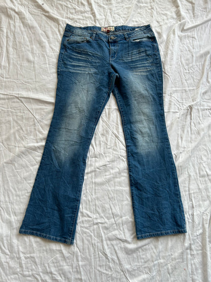Y2K flared/ bootcut Jeans - Größe M/L
