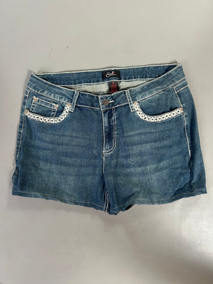 Y2K low-waisted shorts - Größe M