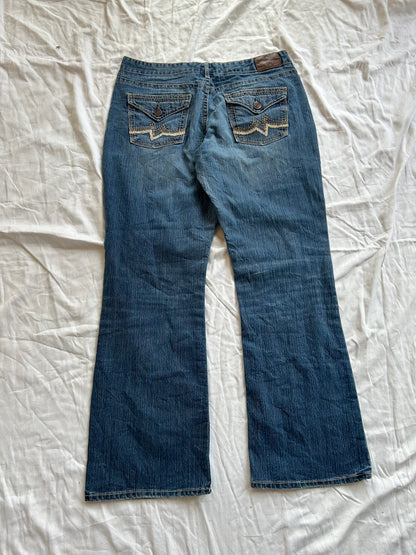 Y2K flared/ bootcut Jeans - Größe M/L