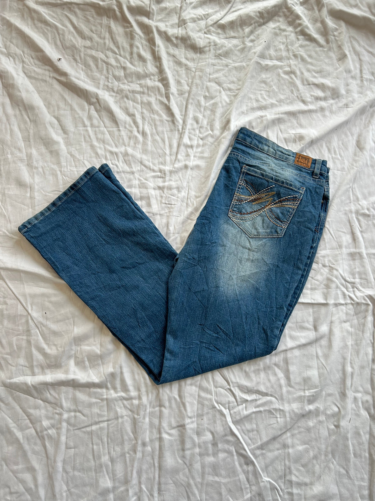 Y2K flared/ bootcut Jeans - Größe M/L